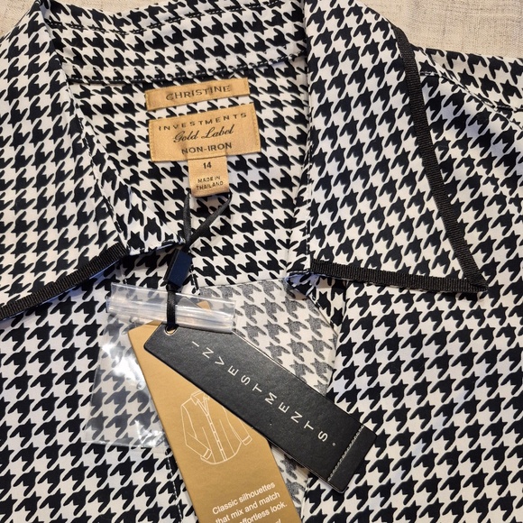 Investments Gold Label Non-Iron Christine Long Sleeve Herringbone - Picture 1 of 3
